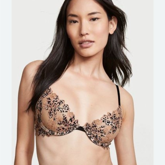 Victoria's Secret Other - VS Leopard Print Floral Lace Unlined Bra